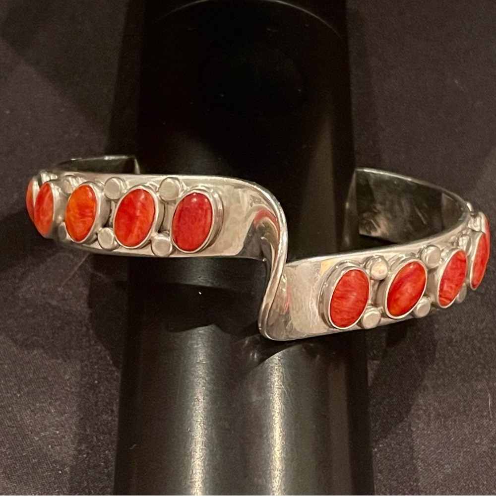 Unique Stamped Edison Largo Sterling Silver and Spiny Oyster Bracelet